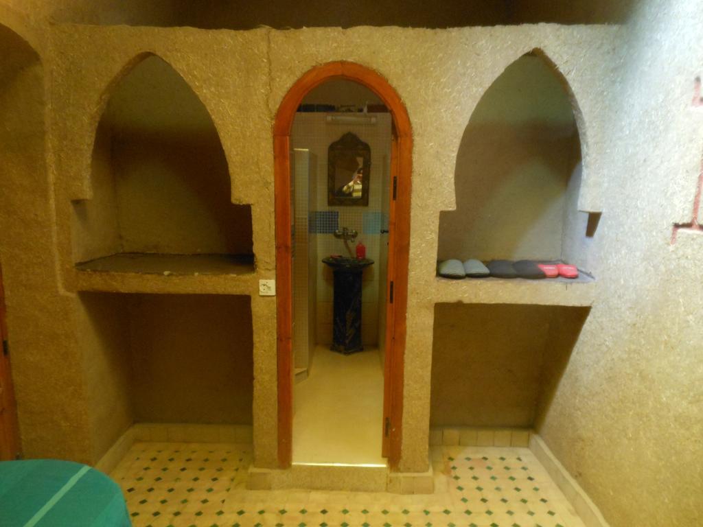 Riad Aicha & Camel Trekking Merzouga Exterior photo